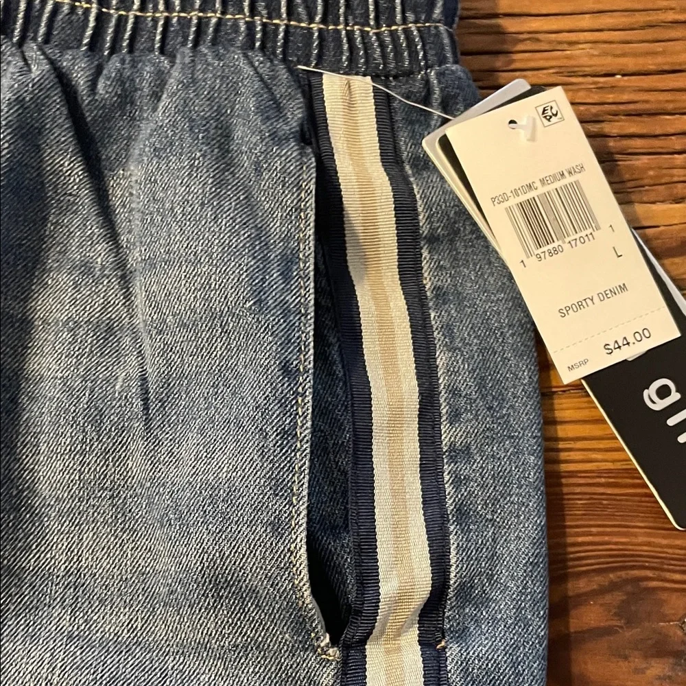 Madden Girl Blue Jeans with White Stripes - Picture 7 of 9